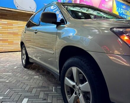 Серый Лексус РХ, объемом двигателя 3.3 л и пробегом 172 тыс. км за 10600 $, фото 1 на Automoto.ua