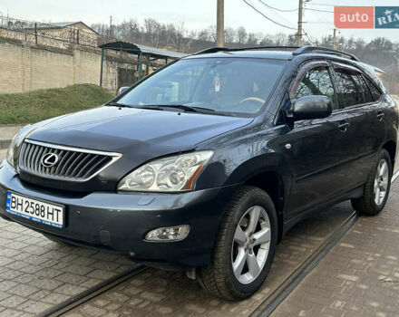 Серый Лексус РХ, объемом двигателя 3.3 л и пробегом 258 тыс. км за 9299 $, фото 1 на Automoto.ua