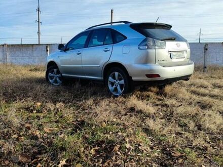 Лексус РХ 2007 у Килие на Automoto.ua Сірий Лексус РХ, об'ємом двигуна 3.46 л та пробігом 181 тис. км за 10500 $, фото 1 на Automoto.ua