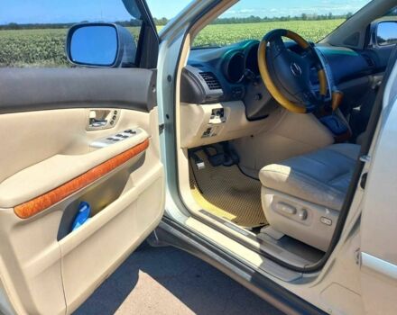 Серый Лексус РХ, объемом двигателя 0 л и пробегом 268 тыс. км за 10700 $, фото 1 на Automoto.ua