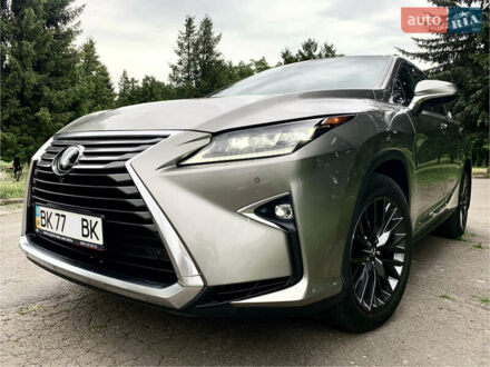 Лексус РХ 2019 у Рівному на Automoto.ua Сірий Лексус РХ, об'ємом двигуна 3.46 л та пробігом 62 тис. км за 38500 $, фото 1 на Automoto.ua