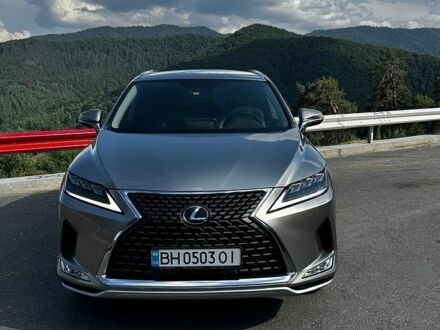 Серый Лексус РХ, объемом двигателя 2 л и пробегом 67 тыс. км за 45500 $, фото 1 на Automoto.ua