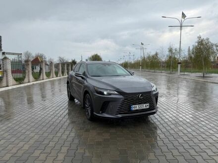 Серый Лексус РХ, объемом двигателя 2.4 л и пробегом 28 тыс. км за 59500 $, фото 1 на Automoto.ua