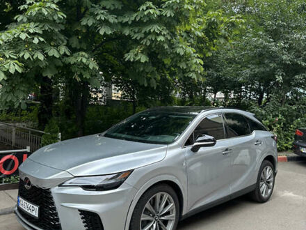 Лексус РХ 2023 в Киеве на Automoto.ua Серый Лексус РХ, объемом двигателя 2.4 л и пробегом 37 тыс. км за 61000 $, фото 1 на Automoto.ua