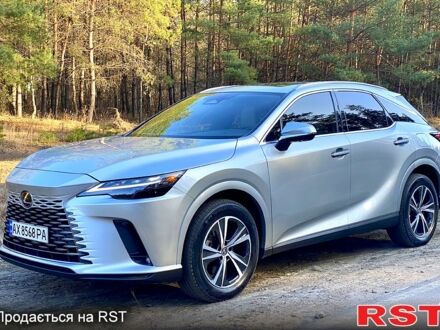 Сірий Лексус РХ, об'ємом двигуна 2.5 л та пробігом 33 тис. км за 63500 $, фото 1 на Automoto.ua