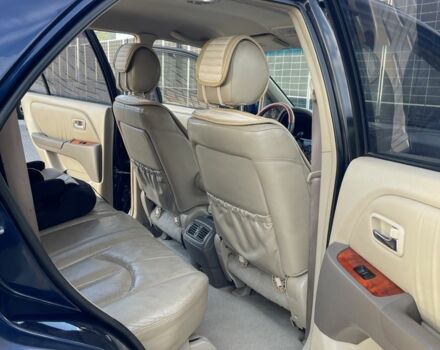 Синий Лексус РХ, объемом двигателя 3 л и пробегом 303 тыс. км за 5100 $, фото 4 на Automoto.ua
