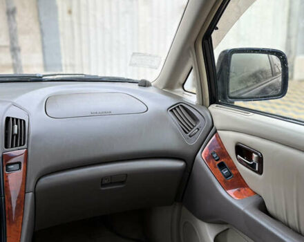 Синій Лексус РХ, об'ємом двигуна 3 л та пробігом 250 тис. км за 6700 $, фото 9 на Automoto.ua