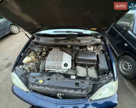 Синий Лексус РХ, объемом двигателя 3 л и пробегом 289 тыс. км за 7300 $, фото 12 на Automoto.ua