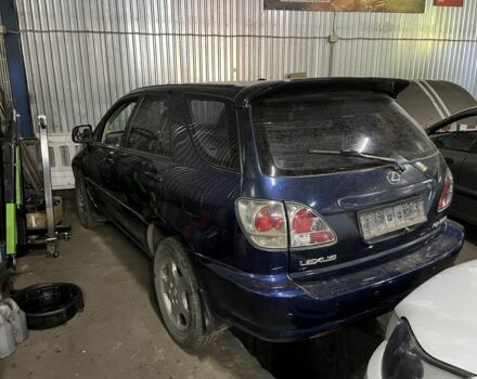 Синий Лексус РХ, объемом двигателя 3 л и пробегом 330 тыс. км за 2500 $, фото 1 на Automoto.ua