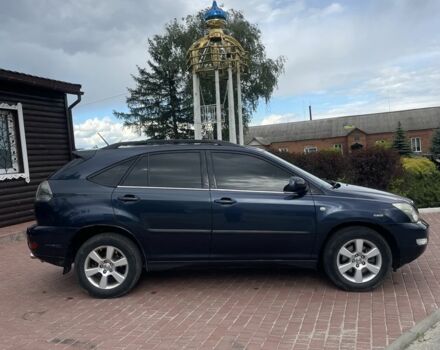 Синий Лексус РХ, объемом двигателя 3.3 л и пробегом 300 тыс. км за 7200 $, фото 2 на Automoto.ua