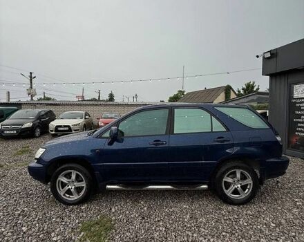 Синий Лексус РХ, объемом двигателя 3 л и пробегом 240 тыс. км за 4999 $, фото 1 на Automoto.ua