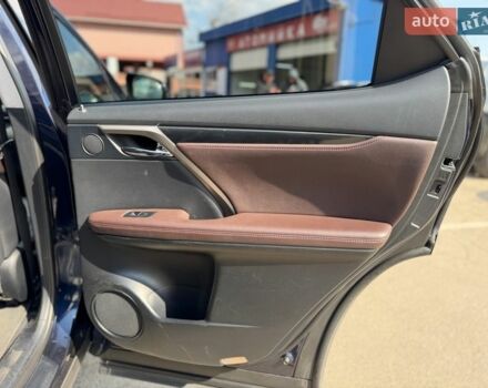 Синій Лексус РХ, об'ємом двигуна 2 л та пробігом 178 тис. км за 25900 $, фото 30 на Automoto.ua