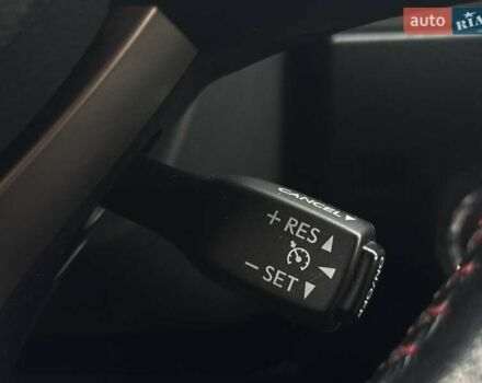 Синій Лексус РХ, об'ємом двигуна 2 л та пробігом 173 тис. км за 27999 $, фото 15 на Automoto.ua