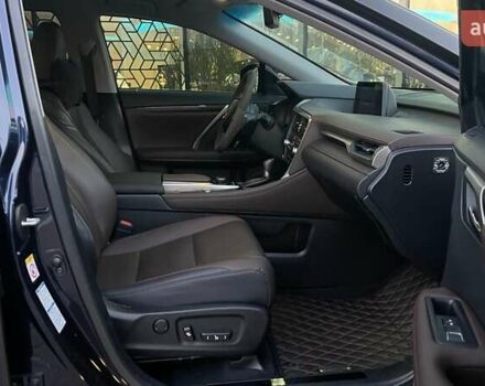 Синий Лексус РХ, объемом двигателя 2 л и пробегом 130 тыс. км за 1470000 $, фото 5 на Automoto.ua