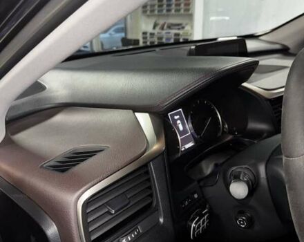 Синий Лексус РХ, объемом двигателя 2 л и пробегом 129 тыс. км за 35000 $, фото 5 на Automoto.ua