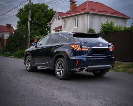 Синий Лексус РХ, объемом двигателя 2 л и пробегом 111 тыс. км за 34900 $, фото 1 на Automoto.ua