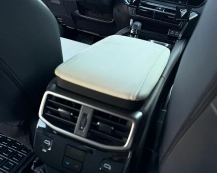 Синій Лексус РХ, об'ємом двигуна 2.4 л та пробігом 8 тис. км за 57000 $, фото 26 на Automoto.ua