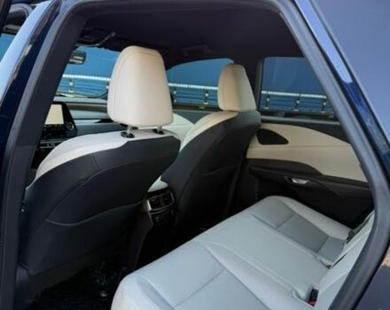 Синій Лексус РХ, об'ємом двигуна 2.4 л та пробігом 8 тис. км за 57000 $, фото 21 на Automoto.ua