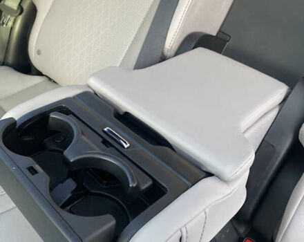 Синій Лексус РХ, об'ємом двигуна 2.5 л та пробігом 10 тис. км за 69700 $, фото 29 на Automoto.ua