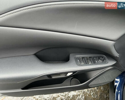 Синій Лексус РХ, об'ємом двигуна 2.39 л та пробігом 7 тис. км за 59900 $, фото 23 на Automoto.ua