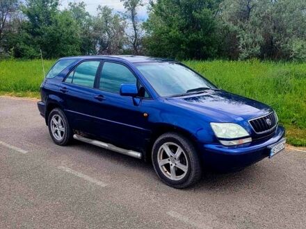 Синій Лексус РХ, об'ємом двигуна 3 л та пробігом 300 тис. км за 3300 $, фото 1 на Automoto.ua