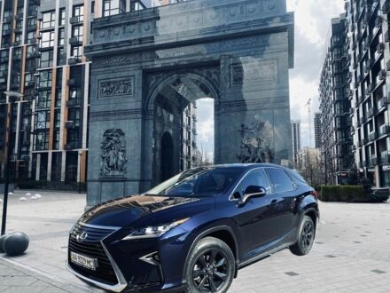 Синий Лексус РХ, объемом двигателя 2 л и пробегом 206 тыс. км за 29999 $, фото 1 на Automoto.ua