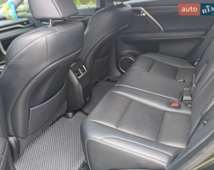 Зеленый Лексус РХ, объемом двигателя 3.46 л и пробегом 51 тыс. км за 42000 $, фото 22 на Automoto.ua