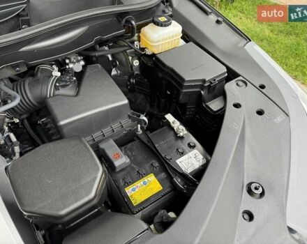 Зелений Лексус РХ, об'ємом двигуна 3.46 л та пробігом 75 тис. км за 48977 $, фото 41 на Automoto.ua