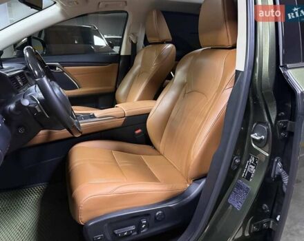 Зеленый Лексус РХ, объемом двигателя 3.5 л и пробегом 15 тыс. км за 62500 $, фото 49 на Automoto.ua