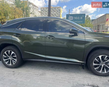Зеленый Лексус РХ, объемом двигателя 2 л и пробегом 54 тыс. км за 47000 $, фото 4 на Automoto.ua