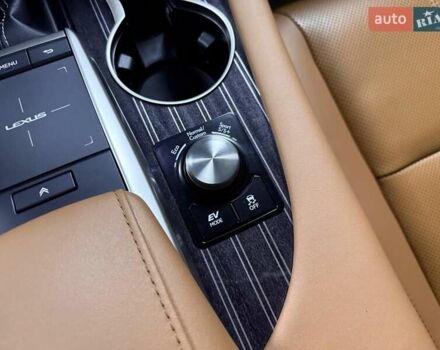 Зеленый Лексус РХ, объемом двигателя 3.5 л и пробегом 15 тыс. км за 62500 $, фото 101 на Automoto.ua