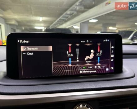 Зеленый Лексус РХ, объемом двигателя 3.5 л и пробегом 15 тыс. км за 62500 $, фото 94 на Automoto.ua