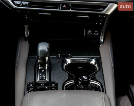 Зеленый Лексус РХ, объемом двигателя 2.4 л и пробегом 17 тыс. км за 68000 $, фото 60 на Automoto.ua