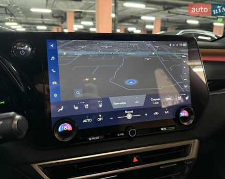 Зелений Лексус РХ, об'ємом двигуна 2.5 л та пробігом 25 тис. км за 74500 $, фото 33 на Automoto.ua