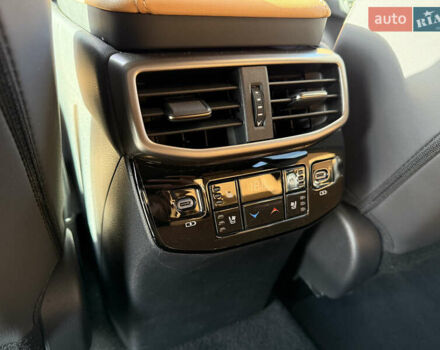 Зелений Лексус РХ, об'ємом двигуна 2.5 л та пробігом 25 тис. км за 74500 $, фото 24 на Automoto.ua