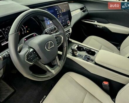 Лексус РХ 2024 в Киеве на Automoto.ua Зеленый Лексус РХ, объемом двигателя 2.4 л и пробегом 5 тыс. км за 62500 $, фото 11 на Automoto.ua