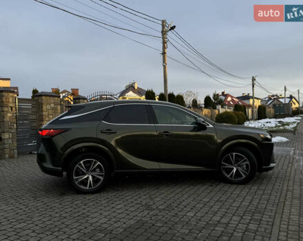 Зеленый Лексус РХ, объемом двигателя 2.4 л и пробегом 19 тыс. км за 63000 $, фото 2 на Automoto.ua