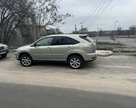 Зеленый Лексус РХ, объемом двигателя 0 л и пробегом 287 тыс. км за 11500 $, фото 1 на Automoto.ua