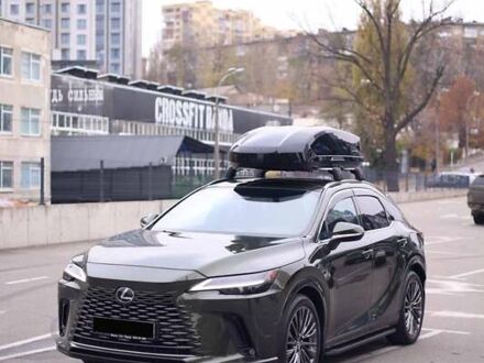 Зеленый Лексус РХ, объемом двигателя 2.49 л и пробегом 38 тыс. км за 81000 $, фото 1 на Automoto.ua