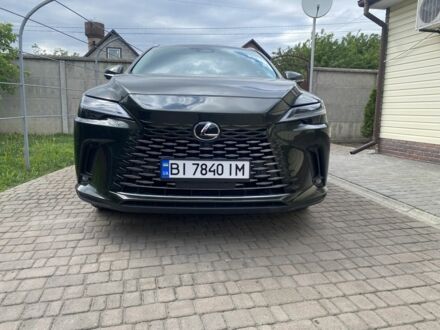 Лексус РХ 2024 у Пирятине на Automoto.ua Зелений Лексус РХ, об'ємом двигуна 2.5 л та пробігом 4 тис. км за 77000 $, фото 1 на Automoto.ua