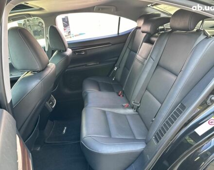 Черный Лексус С 350, объемом двигателя 25 л и пробегом 136 тыс. км за 25990 $, фото 20 на Automoto.ua