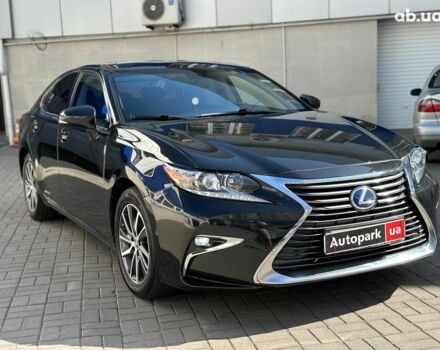 Черный Лексус С 350, объемом двигателя 25 л и пробегом 136 тыс. км за 25990 $, фото 2 на Automoto.ua