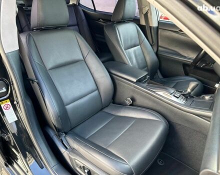 Черный Лексус С 350, объемом двигателя 25 л и пробегом 136 тыс. км за 25990 $, фото 26 на Automoto.ua