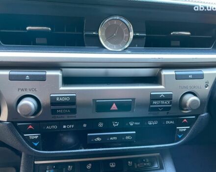 Серый Лексус С 350, объемом двигателя 2.5 л и пробегом 220 тыс. км за 17990 $, фото 28 на Automoto.ua