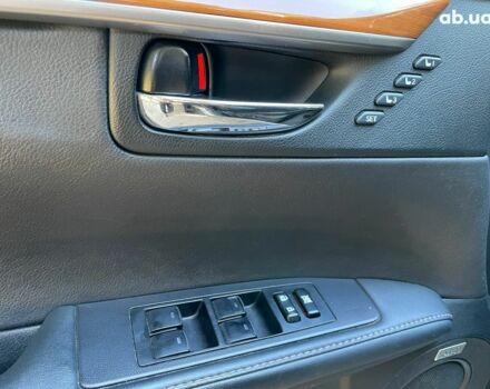 Серый Лексус С 350, объемом двигателя 2.5 л и пробегом 220 тыс. км за 17990 $, фото 21 на Automoto.ua