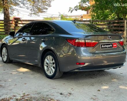 Серый Лексус С 350, объемом двигателя 2.5 л и пробегом 220 тыс. км за 17990 $, фото 12 на Automoto.ua