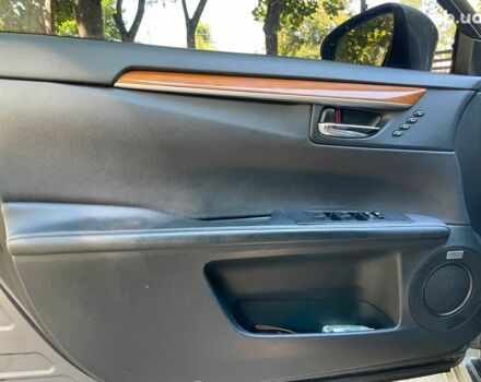 Серый Лексус С 350, объемом двигателя 2.5 л и пробегом 220 тыс. км за 17990 $, фото 20 на Automoto.ua