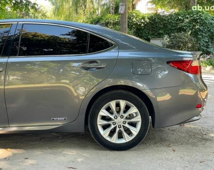 Серый Лексус С 350, объемом двигателя 2.5 л и пробегом 220 тыс. км за 17990 $, фото 13 на Automoto.ua