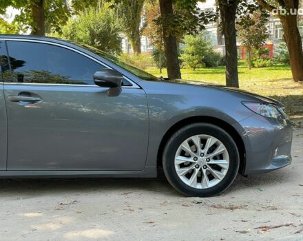 Серый Лексус С 350, объемом двигателя 2.5 л и пробегом 220 тыс. км за 17990 $, фото 5 на Automoto.ua