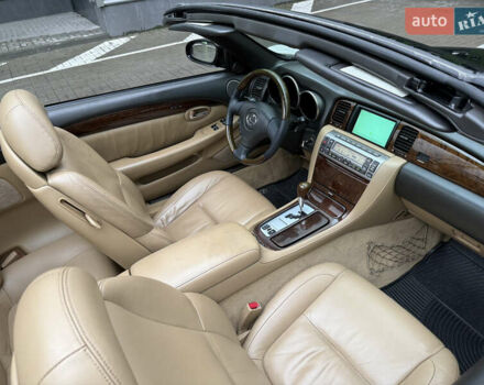 Черный Лексус СЦ, объемом двигателя 4.3 л и пробегом 130 тыс. км за 14000 $, фото 12 на Automoto.ua